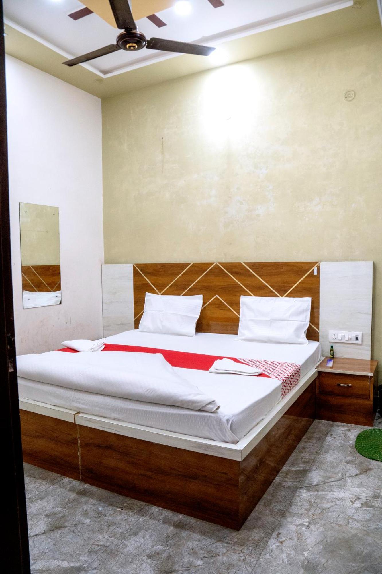 Hotel An Palace Агра Экстерьер фото